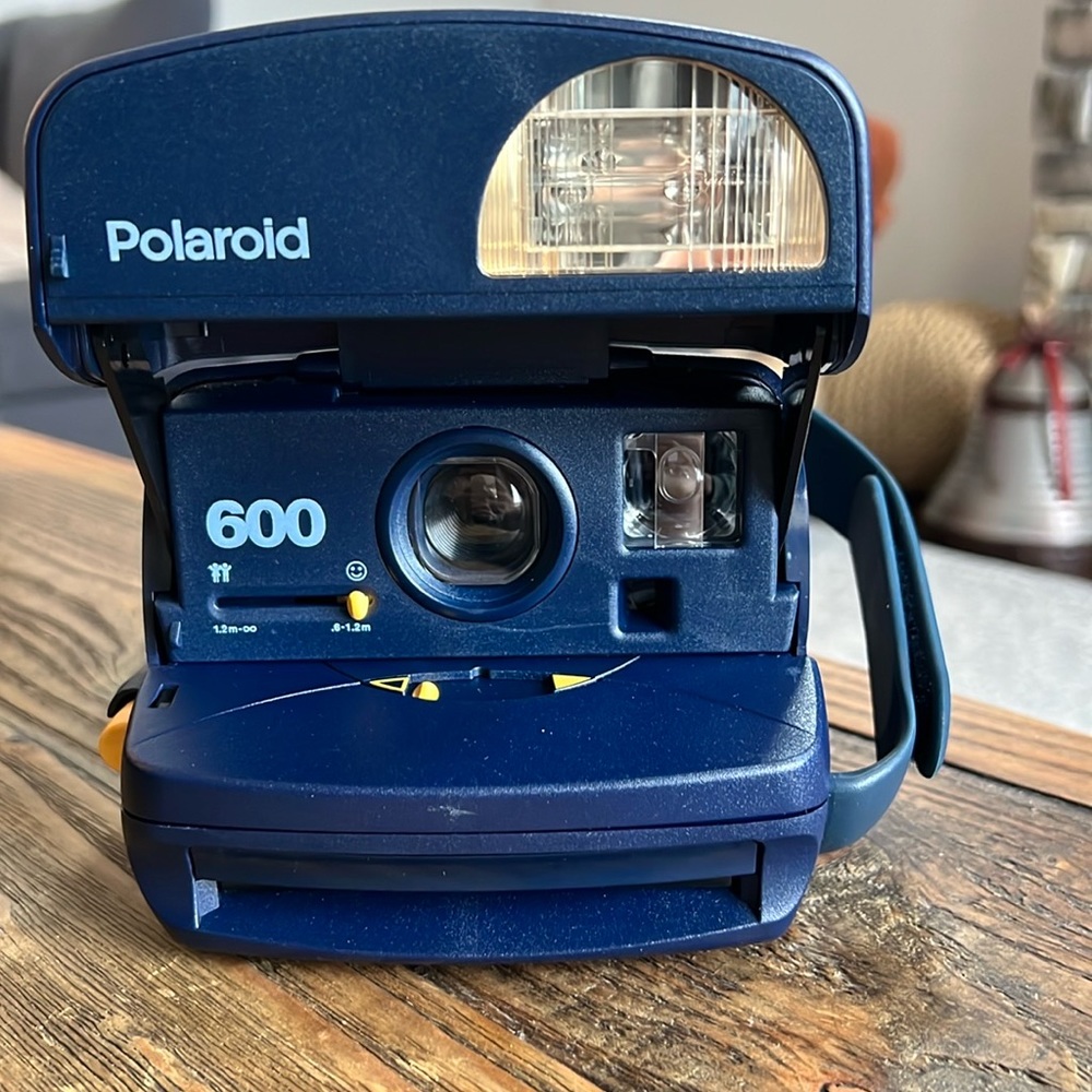 Vintage Polaroid 600